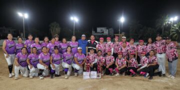 Gobierno de Isla Mujeres impulsa el deporte y la prevención del cáncer de mama con el Cuadrangular “Home Run por la Vida”