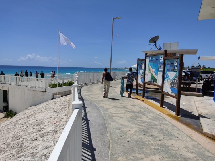 Exigen activistas preservar lotes de accesos a playas públicas en Cancún