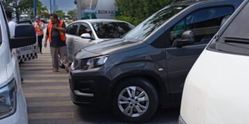 Obtiene Uber nuevo amparo para operar en aeropuerto; Guardia Nacional mantiene acoso, denuncian