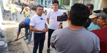 Avanzan trabajos de soterramiento de la red eléctrica en Isla Mujeres