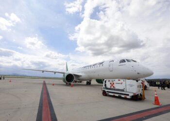 Claudia Sheinbaum rechaza cancelación de vuelos del AIFA hacia EU; “a México se le respeta”, dice