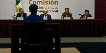 Piden reforzar democracia participativa ante posible eliminación de plurinominales