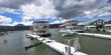 “Iniciativas de aguas mantienen sello neoliberal”