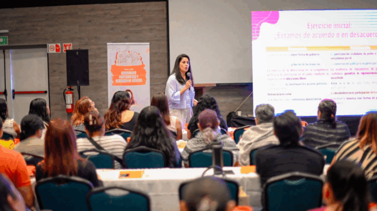 MC impulsa la democracia participativa con taller impartido por Lisa Sánchez Ortega