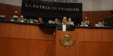 El senador Gino Segura reconoce el legado histórico de Quintana Roo