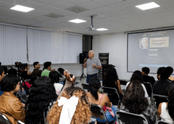 Playa del Carmen impulsa reflexión sobre el habla quintanarroense en el ciclo “Memoria e Identidad”