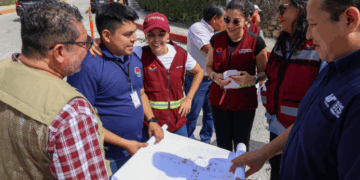 Emprende Ana Paty Peralta “Caminos Seguros” para beneficio de universitarios