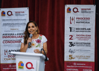 Entrega Mara Lezama 189 constancias y matrículas para fortalecer la confianza del sector inmobiliario en Quintana Roo