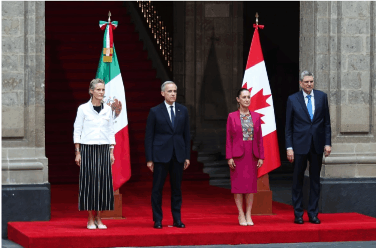 Sheinbaum minimiza alerta de viaje de Canadá; llegan 11% más de turistas de ese país, revira