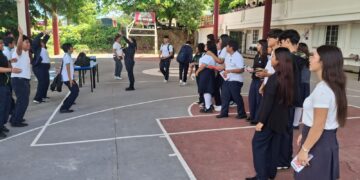 Participa Geavig Puerto Morelos en la “Feria de la Salud” en el Colegio de Bachilleres