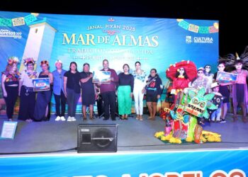 Más de dos mil asistentes nacionales, extranjeros y portomorelenses en el cierre del Janal Pixan 2025