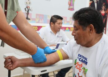 Gobierno de Isla Mujeres promueve la detección oportuna del cáncer de próstata