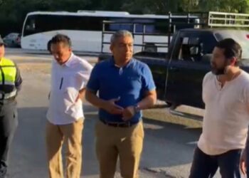 Regidores Danna Ramírez y Juan Novelo trabajan a nivel de territorio