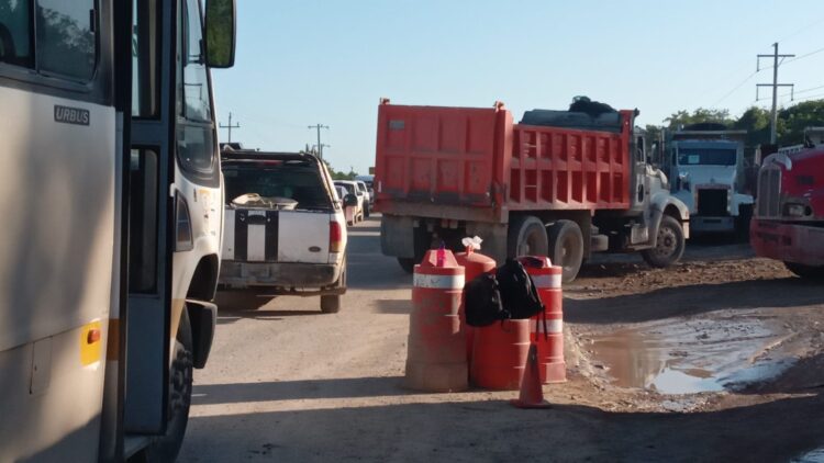 Obras del Tren Maya dejaron solo problemas a volqueteros de José María Morelos