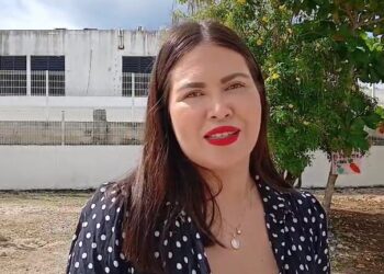 Se repartió la promoción turística: Anahí González