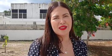 Se repartió la promoción turística: Anahí González