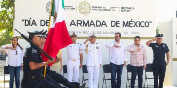 Gobierno de Estefanía Mercado conmemora el Día de la Armada de México con emotiva ceremonia cívica