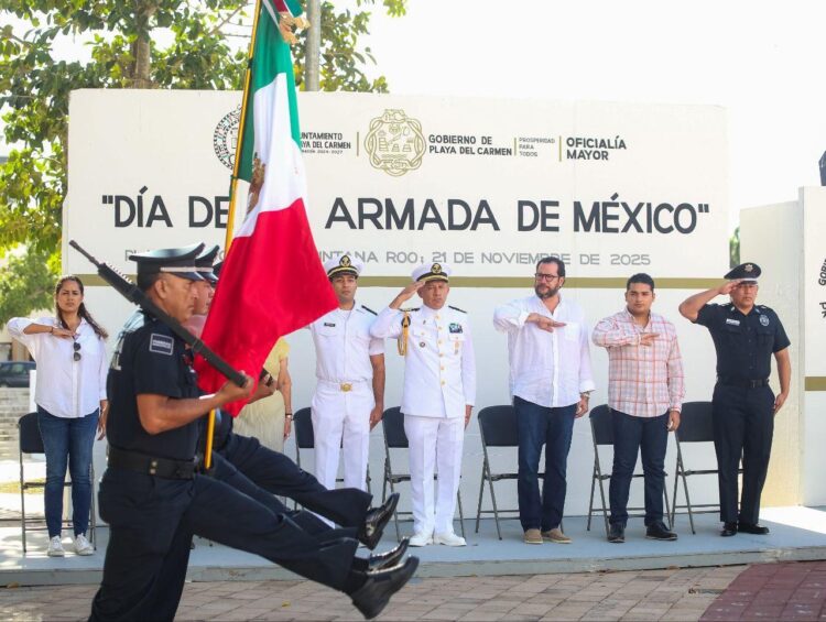 Gobierno de Estefanía Mercado conmemora el Día de la Armada de México con emotiva ceremonia cívica