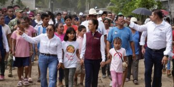 Aprueba 70% a Sheinbaum en mes de inundaciones: Encuesta EF