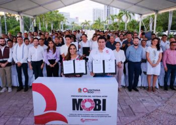Quintana Roo inicia transformación histórica de su movilidad para facilitar la vida a las y los quintanarroenses: Mara Lezama