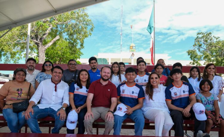 Chetumal conmemora con gran participación del pueblo quintanarroense el 115 aniversario de la Revolución Mexicana