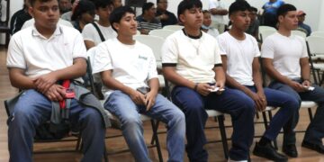 Realizan sorteo del Servicio Militar Nacional para la Clase 2007 y remisos en Isla Mujeres