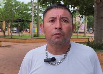 Policía con 20 años de antigüedad denuncia su baja injustificada