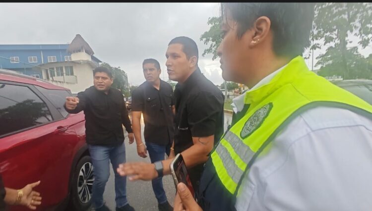 Denuncia activista agresión de escoltas de Diego Castañón en Playa del Carmen