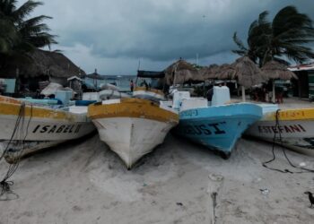 Golpea cierre de puerto a náuticos en varios municipios