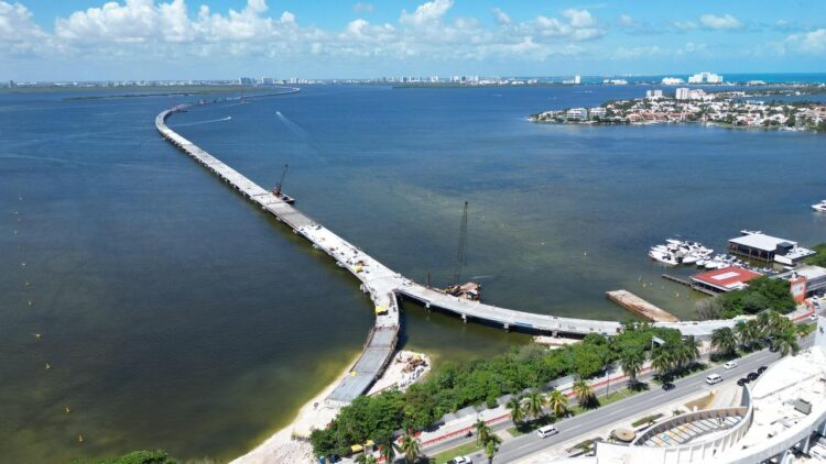 Avanza 90.2% la construcción del Puente de la Laguna Nichupté en Cancún: Mara Lezama