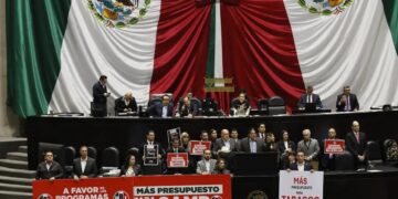 Diputados inician discusión en lo particular del PEF 2026; esperan al menos 250 oradores