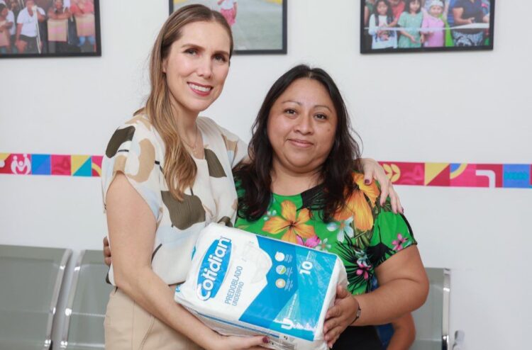 Atenea Gómez Ricalde atiende a las isleñas e isleños en una nueva edición del “Miércoles con la Gente” desde Zona Continental