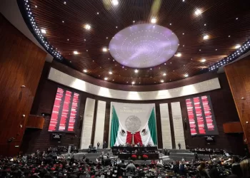 Posponen para el próximo año discusión para adelantar a 2027 la revocación de mandato presidencial