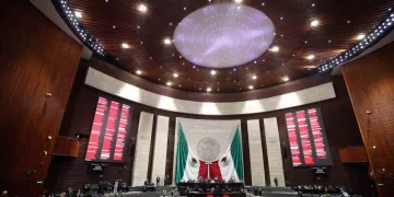 Posponen para el próximo año discusión para adelantar a 2027 la revocación de mandato presidencial