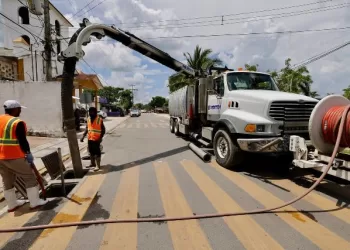 Damos mantenimiento permanente al drenaje pluvial porque el bienestar de las familias es prioridad Blanca Merari