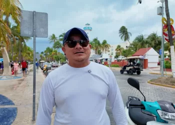 Isleñas e isleños reconocen beneficios del soterramiento eléctrico en la avenida Rueda Medina