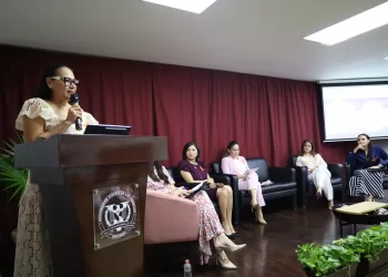 La consejera electoral María Salomé Medina participa en Conversatorio sobre justicia con perspectiva de género
