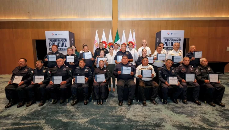 Seguimos avanzando en la transformación policial de Cancún: Ana Paty Peralta