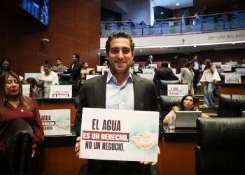 El agua no es un negocio, es un derecho del pueblo de México: Gino Segura