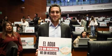 El agua no es un negocio, es un derecho del pueblo de México: Gino Segura