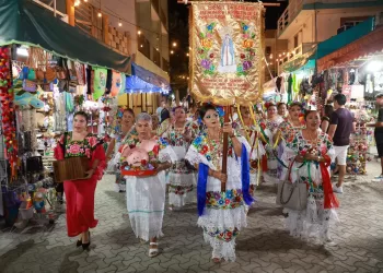 Gremio de las Señoras fortalece tradición e identidad isleña en las Fiestas Patronales de Isla Mujeres