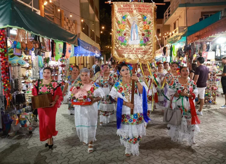 Gremio de las Señoras fortalece tradición e identidad isleña en las Fiestas Patronales de Isla Mujeres