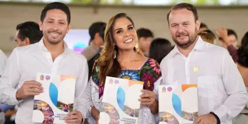 Renán Sánchez acompaña a Mara Lezama en presentación del Plan Estratégico para el Desarrollo Sostenible