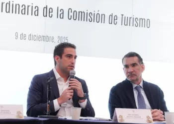 Se aprueba dictamen para garantizar que playas y ANP sean libres y gratuitas: Gino Segura