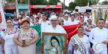 Leona Vicario se viste de color, fe y tradición