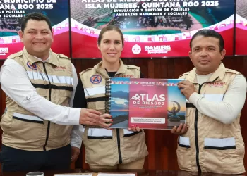 Atenea Gómez Ricalde presenta actualización del Atlas Municipal de Riesgos de Isla Mujeres