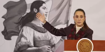 Festejo en el Zócalo mostró que 4T es una forma distinta de gobernar: Claudia Sheinbaum