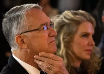 Grupo Salinas debe pagar en enero 51 mil mdp al SAT