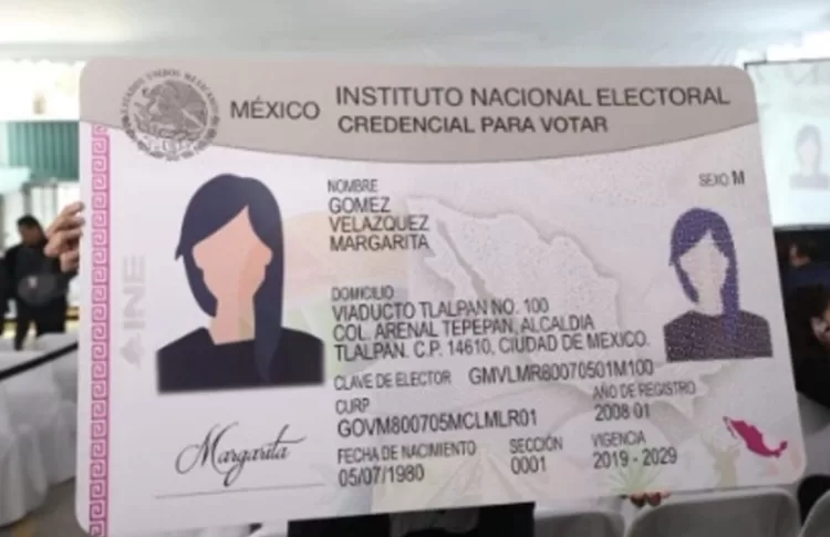 UNAM entrega análisis de muestras de empresas que compiten para producir credenciales del INE