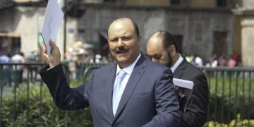 Vinculan a proceso a César Duarte por uso de recursos de procedencia ilícita